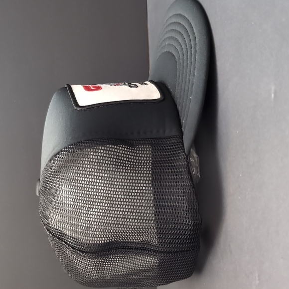 Canada Wire,Simcoe Ontario Black Mesh, Snapback Trucker Hat. - Picture 4 of 9